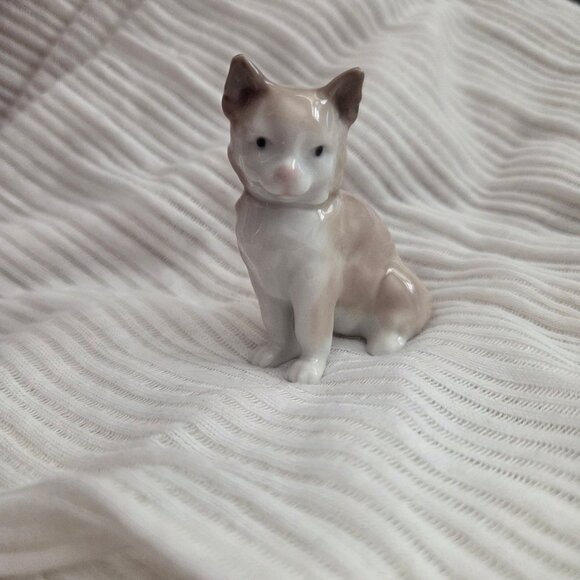 Lladro Miniature Cat Figurine 5308 Glazed Retired 2.25” Antonio Ramos Spain 1985 - Picture 1 of 9